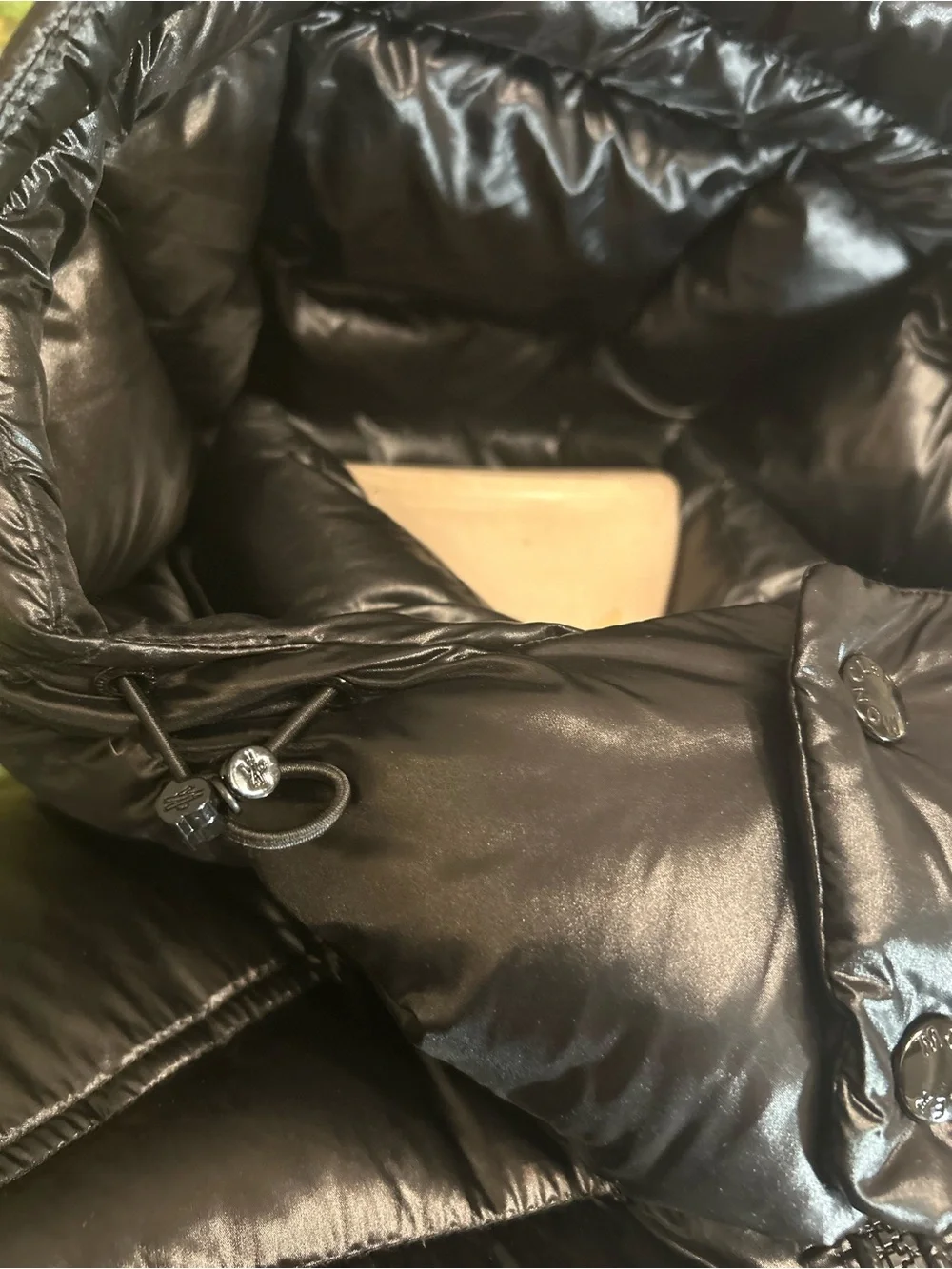 Moncler Bormes Authentic Shiny Black Puffer Hooded Vest | Size: 2
